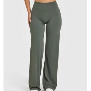 Oner Active Green Straight Leg Leggings